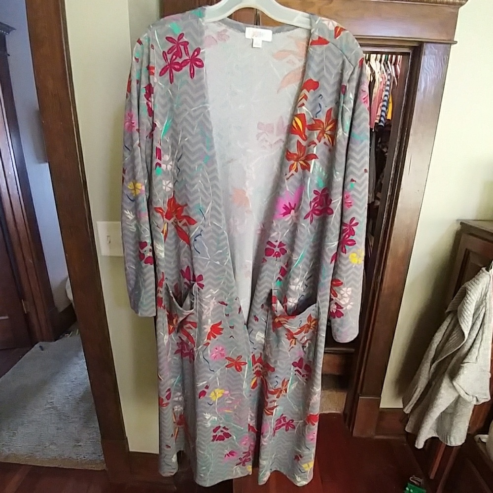 Lularoe Sarah